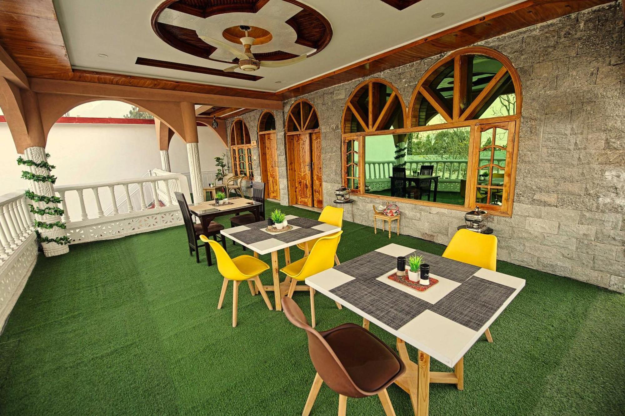 Oak Residency Hotel Gilgit Luaran gambar