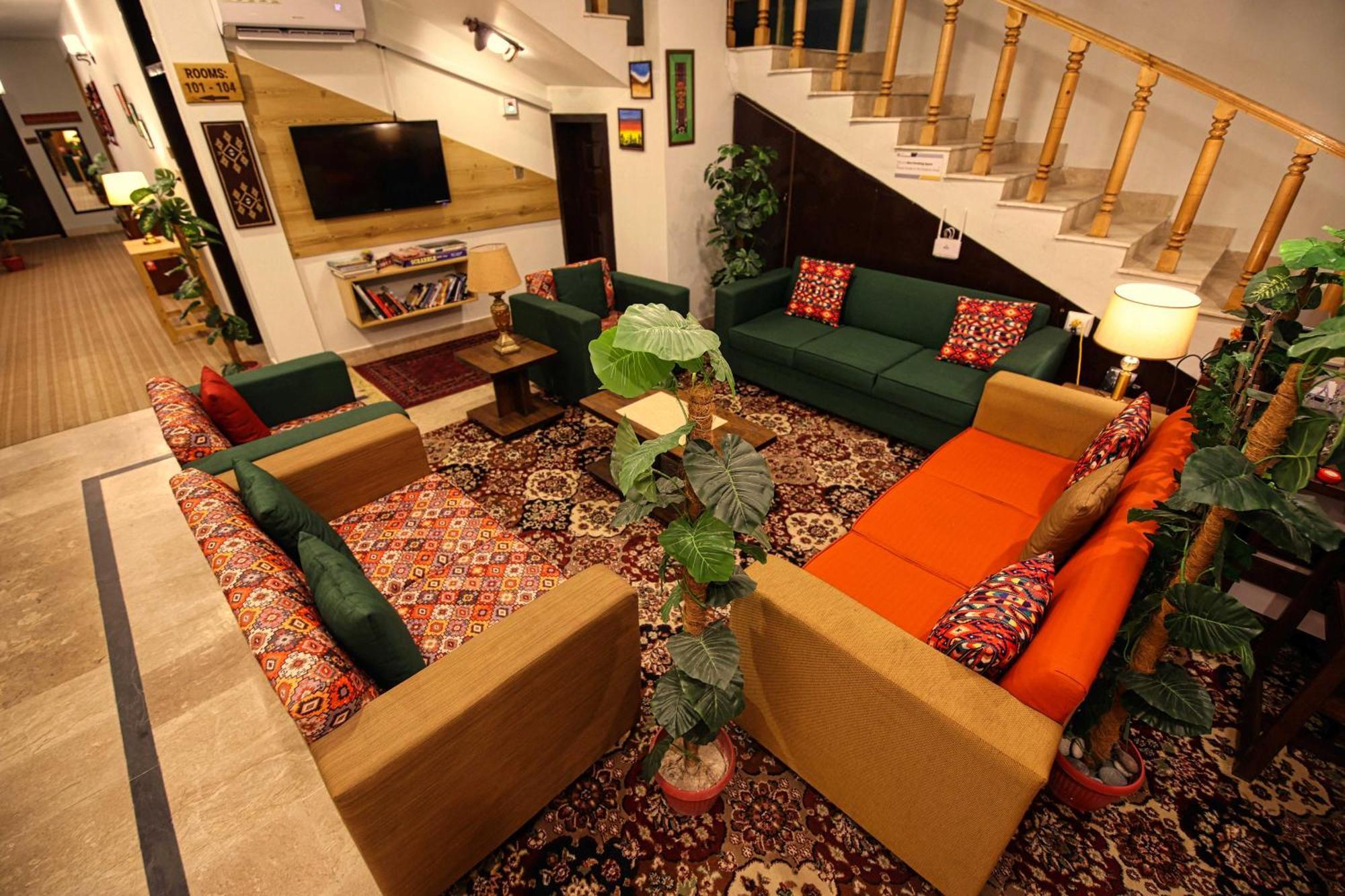 Oak Residency Hotel Gilgit Luaran gambar
