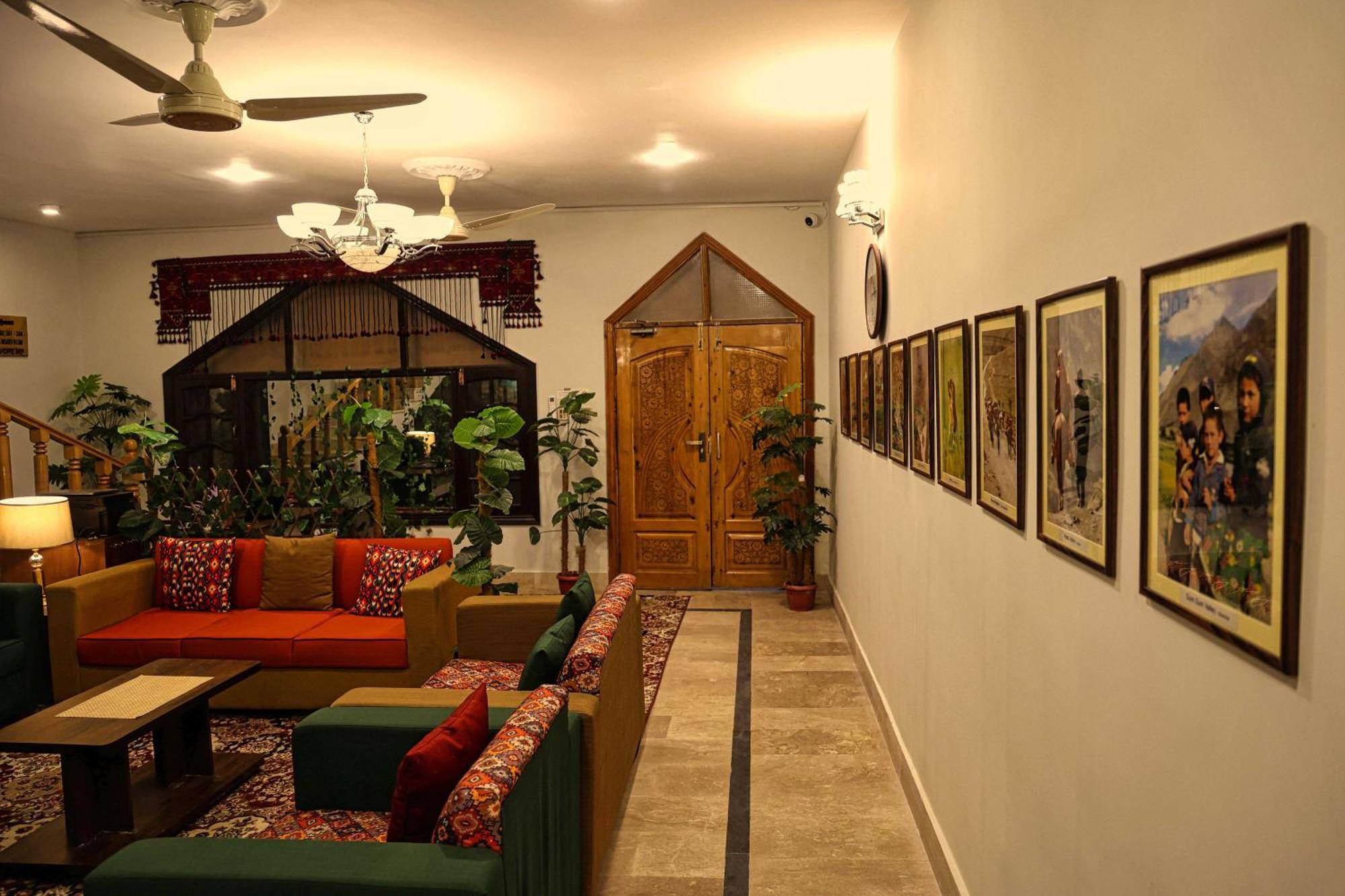 Oak Residency Hotel Gilgit Luaran gambar