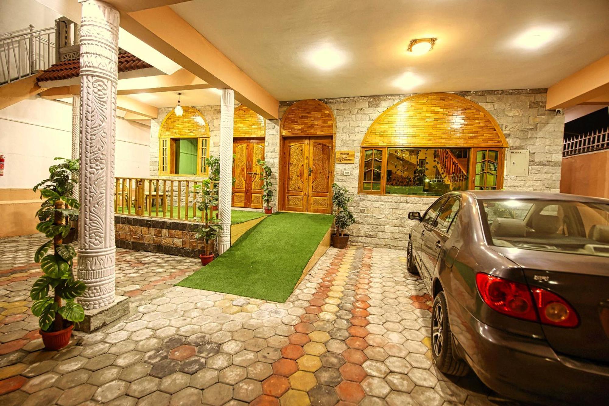 Oak Residency Hotel Gilgit Luaran gambar