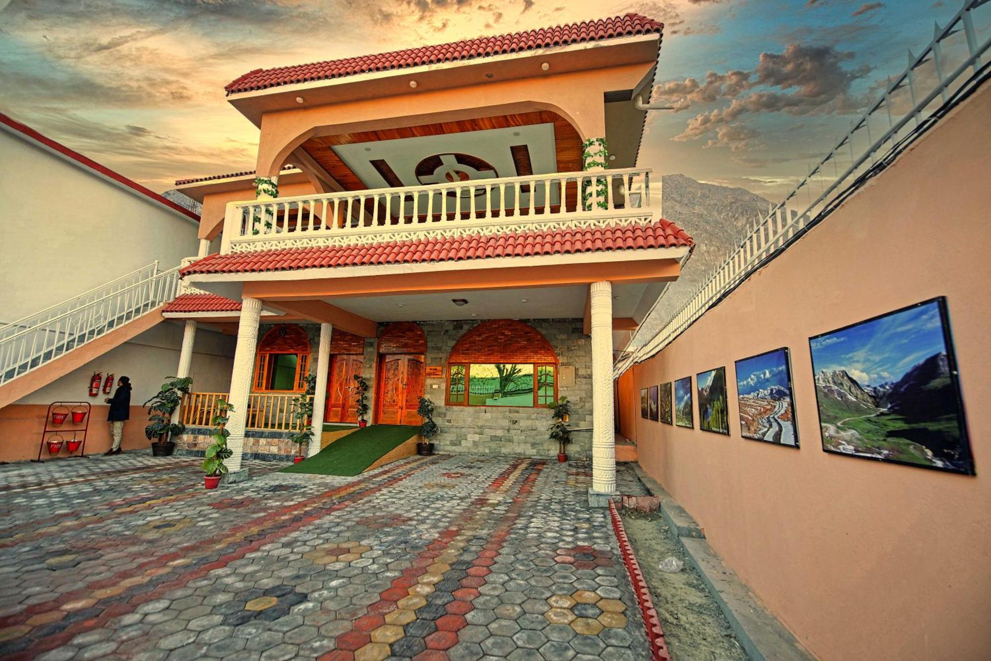 Oak Residency Hotel Gilgit Luaran gambar